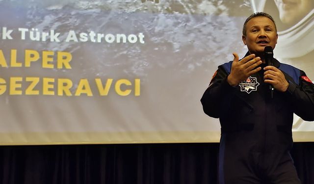 Gezeravcı Açıkladı: Türkiye Ay’a İniş İçin Hazırlanıyor