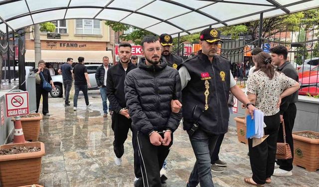 Kız Arkadaş Meselesi Kanlı Bitti: 2 Şüpheli Adliyede