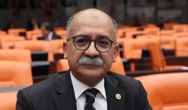Milletvekili Arslan Olağanüstü Kurultay İçin İmza Verdi