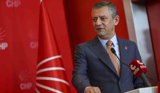 Özgür Özel: "O baba ocağına er ya da geç döneriz"