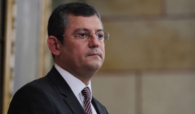 Özgür Özel Arabulucu Milletvekilleriyle Görüştü