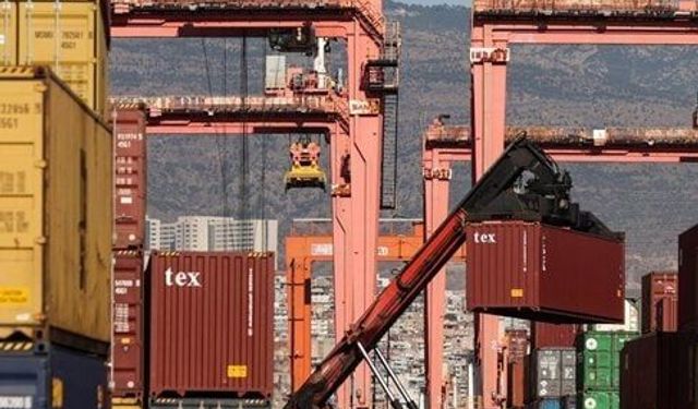 Türkiye'nin Dış Ticaret Açığı Mayıs Ayında Geriledi