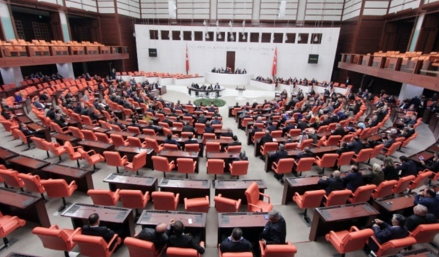TSK'nın Somali Görev Süresi 2 Yıl Daha Uzatıldı