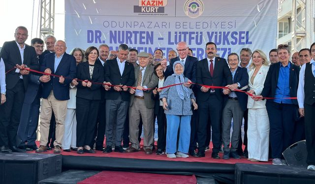 Eskişehir’de Alzheimer Merkezi Açılışı Özgür Özel’in Katılımıyla Gerçekleşti