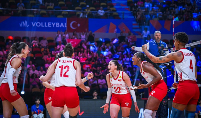Filenin Sultanları Kanada'yı Geçip Yarı Finale Yükseldi