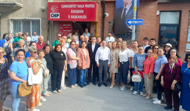 Görevden Alınan CHP Eskişehir İl Kadın Kolları Başkanı: Makam Gelip Geçicidir"