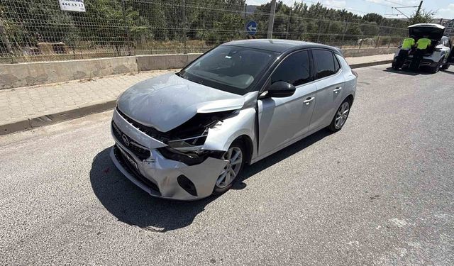 İki Aracın Karıştığı Kazada Polise Engel Olan Şahsa İşlem Yapıldı