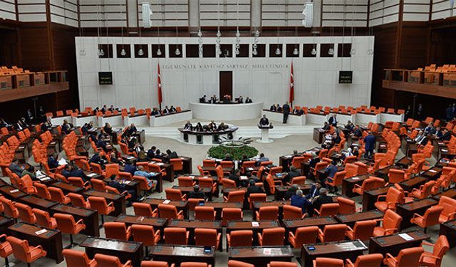 Yükseköğretimde Yeni Dönem: Öğrenci Affı Kabul Edildi