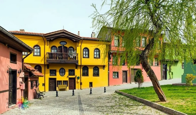 Odunpazarı Evleri Nerede? Eskişehir'in Tarihi Güzelliğini Keşfedin