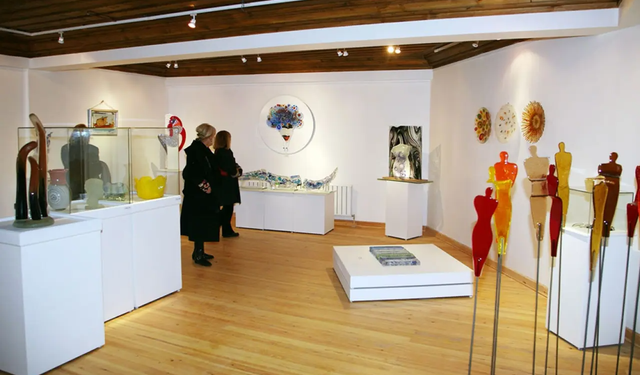 Odunpazarı Çağdaş Cam Sanatları Müzesi: Sanat ve Tarihin Buluştuğu Eşsiz Mekân