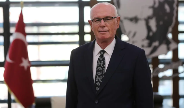 Odunpazarı Belediye Başkanı Kazım Kurt Hangi Partiden?