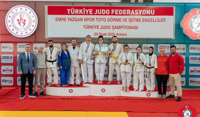 Eskişehirli Sporcular Judo Şampiyonasından Madalyalarla Döndü
