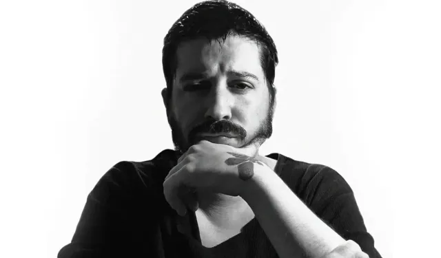 Son Feci Bisiklet’in Vokalisti Kim, Arda Kemirgent Kimdir? Solo Kariyere Uzanan Müzikal Yolculuk