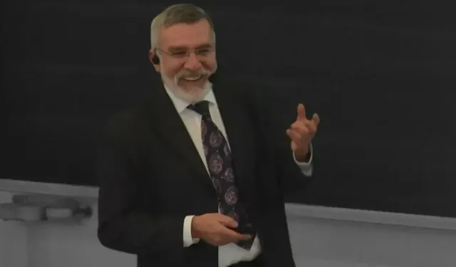 Ali Doğanaksoy Kimdir? ODTÜ Koridorlarında Yankılanan Kahkahasıyla Hatırlanacak