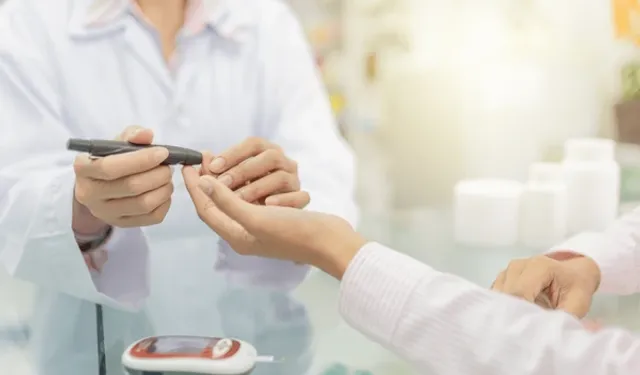 Sık İdrara Çıkıyor ve Aşırı Susuzluk Hissediyor musunuz? Diyabet Belirtilerini Göz Ardı Etmeyin