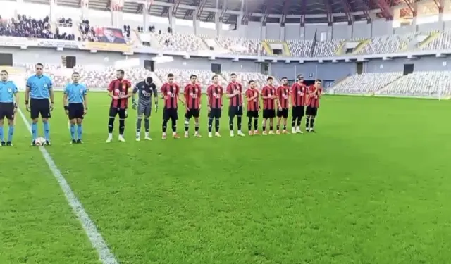 Eskişehirspor Tire Deplasmanında Maça Başladı