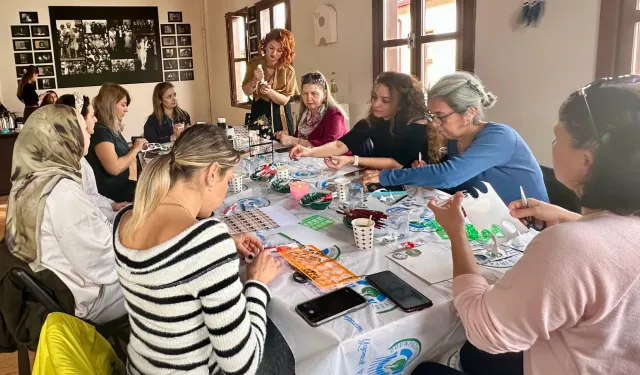 Odunpazarı Belediyesi’nin “Kulağınıza Küpe Olsun Frida Atölyesi” yoğun ilgi gördü