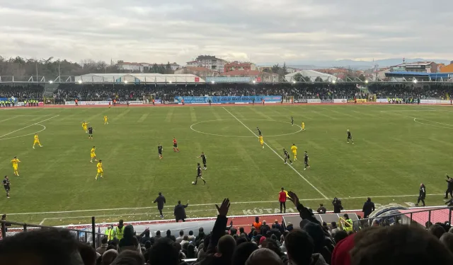 Eskişehirspor 80. Dakikada O İsmin Attığı Golle Eşitliği Sağladı