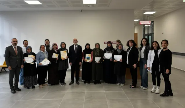 Sağlıklı Yaşlanma İçin Şirintepe’de Geriatri Eğitimi Tamamlandı