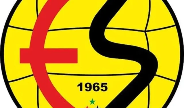 ​⚽️ Eskişehir'de sağnak gol  yağmururu: İlk Yarıda 3 Gol! 🌪️