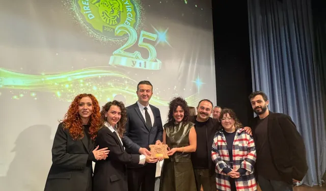 Odunpazarı Tiyatrosu, Direklerarası’nda Ödüle Layık Görüldü