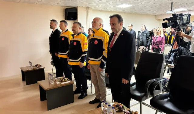 Acil Sağlık Hizmetleri Haftası Açılış Programı Yoğun Katılımla Gerçekleştirildi