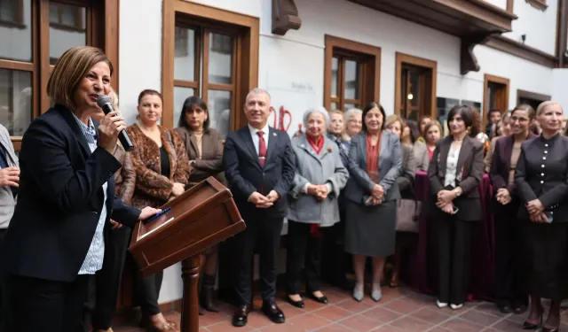 İpeğin Efsanelerle Anlatılan Yolculuğu Eskişehir’de Sanatseverlerle Buluştu