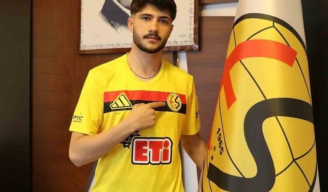 Eskişehirspor, Genç Orta Saha Oyuncusu Taha Ağdağ’ı Kadrosuna Kattı
