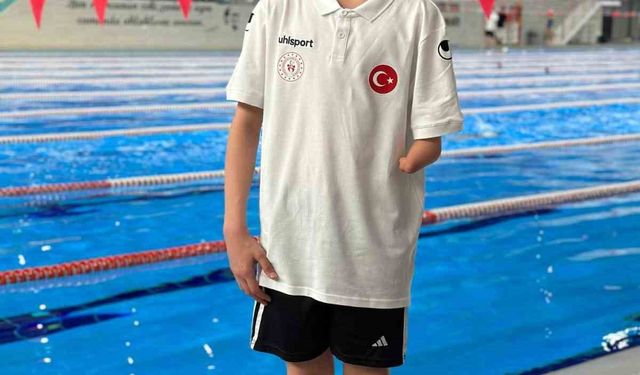 Ahmet Çınar Bakkal Eskişehir'e madalya ile döndü