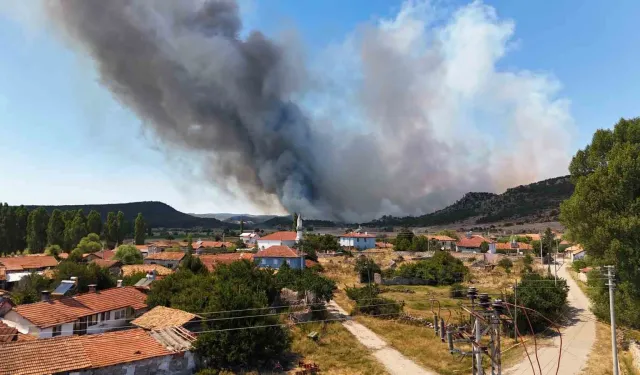 Alevlerin Sarıcaova’ya Girmesine 300 Metre Kaldı