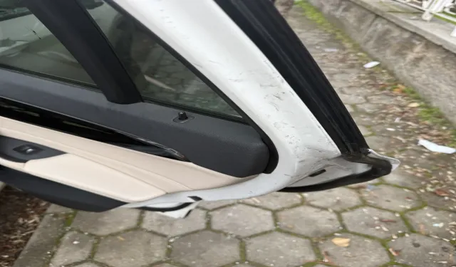 Eskişehir’de Aynı Sokakta 1 Haftada 5 Araç Soyuldu