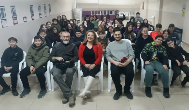 Eskişehir Durum ekibi, Namık Kemal Ortaokulu’nda öğrencilerle buluştu