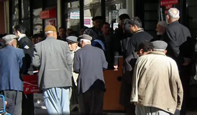 Emeklilere Maaş Farkı Ödemesinde Tarih Belli Oldu