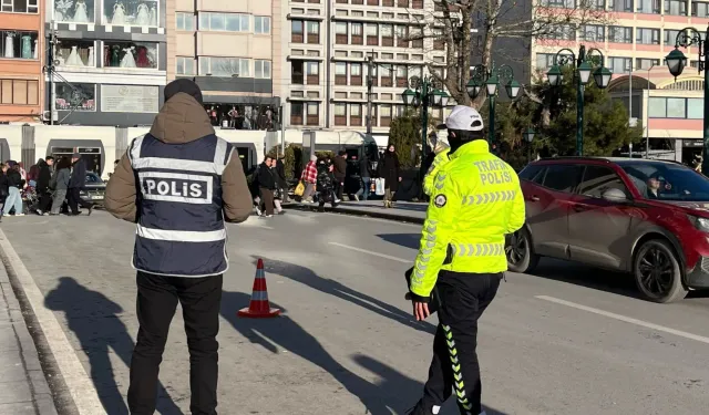 Eskişehir Trafik Denetimlerinde Dikkat Çeken Rakamlar: 270 Araç Trafikten Men Edildi