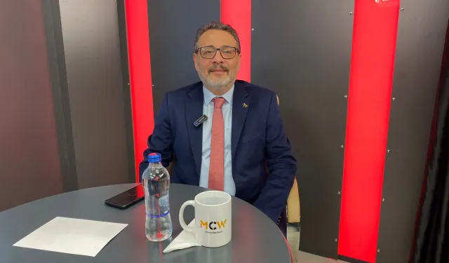 DP'li Özcan: "Vilayet Meydanı’na Adnan Menderes İsmi Verilmelidir"