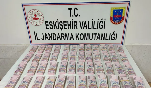 22 Büyükbaş İçin 2 Milyon Liralık Sahte Para Veren Şüpheli Yakalandı