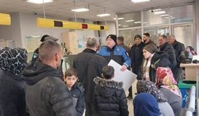 Eskişehir'de Polis Vatandaşları Dolandırıcılara Karşı Uyardı