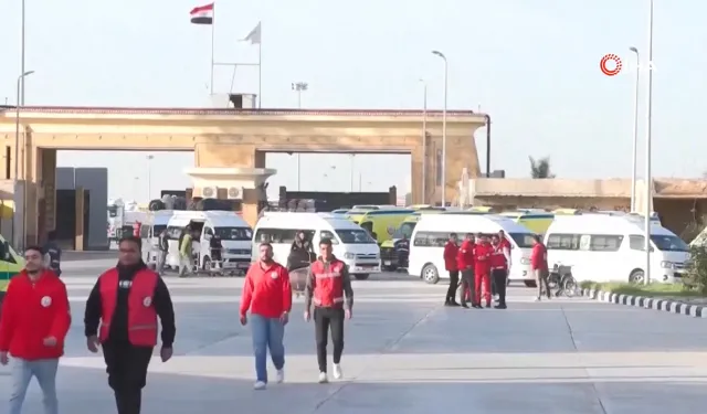 Yaklaşık 2 Yıl Sonra Açıldı: Refah Sınır Kapısı’nda İki Yönlü Geçiş Başladı