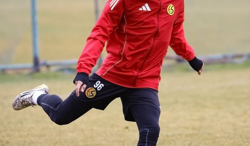 Eskişehirspor, Uşak deplasmanı öncesi hazırlıkları tamamladı