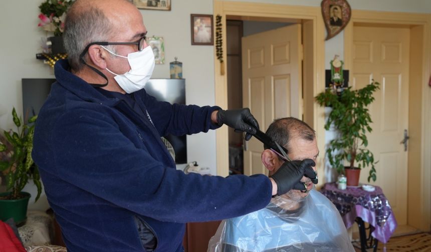 Eskişehir’de Dev Hizmet: Binlerce Kişinin Kapısı Ücretsiz Çalındı!