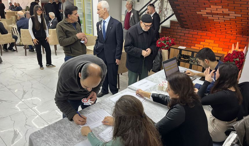 Pastacılar Odası’nda Uzun Süre Sonra Bir İlk: 2 Adaylı Genel Kurul Başladı