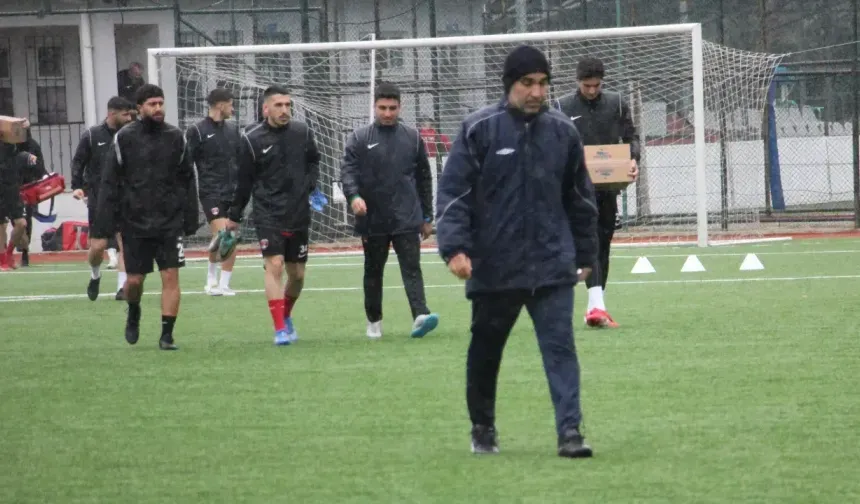 Şirinköy’de kritik mesai: Denizli ekibi dev rakibine kilitlendi