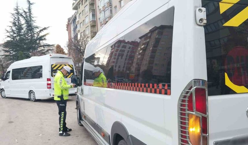 Okul Servisleri ve Çevreleri Mercek Altına Alındı