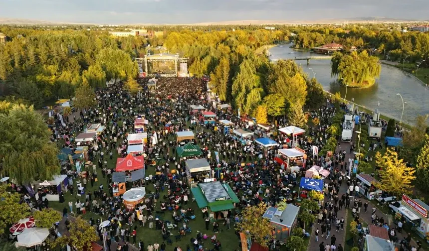 Eskişehir Kahve Festivali konser takvimi Eskişehir Kahve Festivali ne zaman, nerede, kaç para?