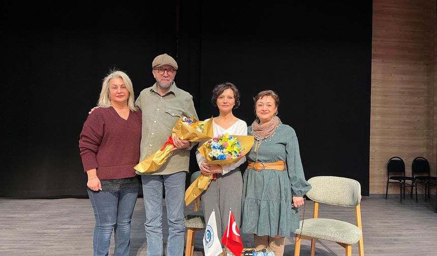 Depremin ardından oyunun iyileştirici gücü Odunpazarı’nda anlatıldı