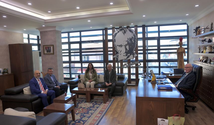 Muhtarlardan Halk Market’e Anlamlı Destek