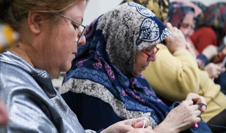 Tepebaşı'nda Kadınlar Yeteneklerini Burada Keşfediyorlar