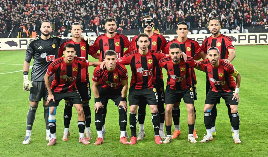 Kırmızı Şimşekler’de Tire FK Hazırlığı