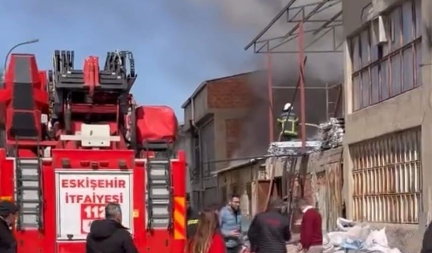 Baksan'da Korkutan Yangın: Ekipler Seferber Oldu