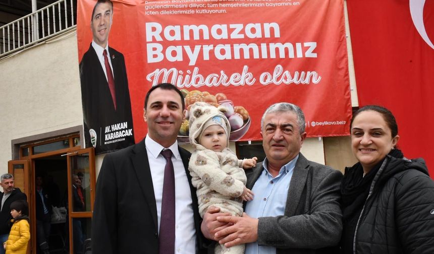 Beylikova’da Bayramlaşma Programına Yoğun Katılım